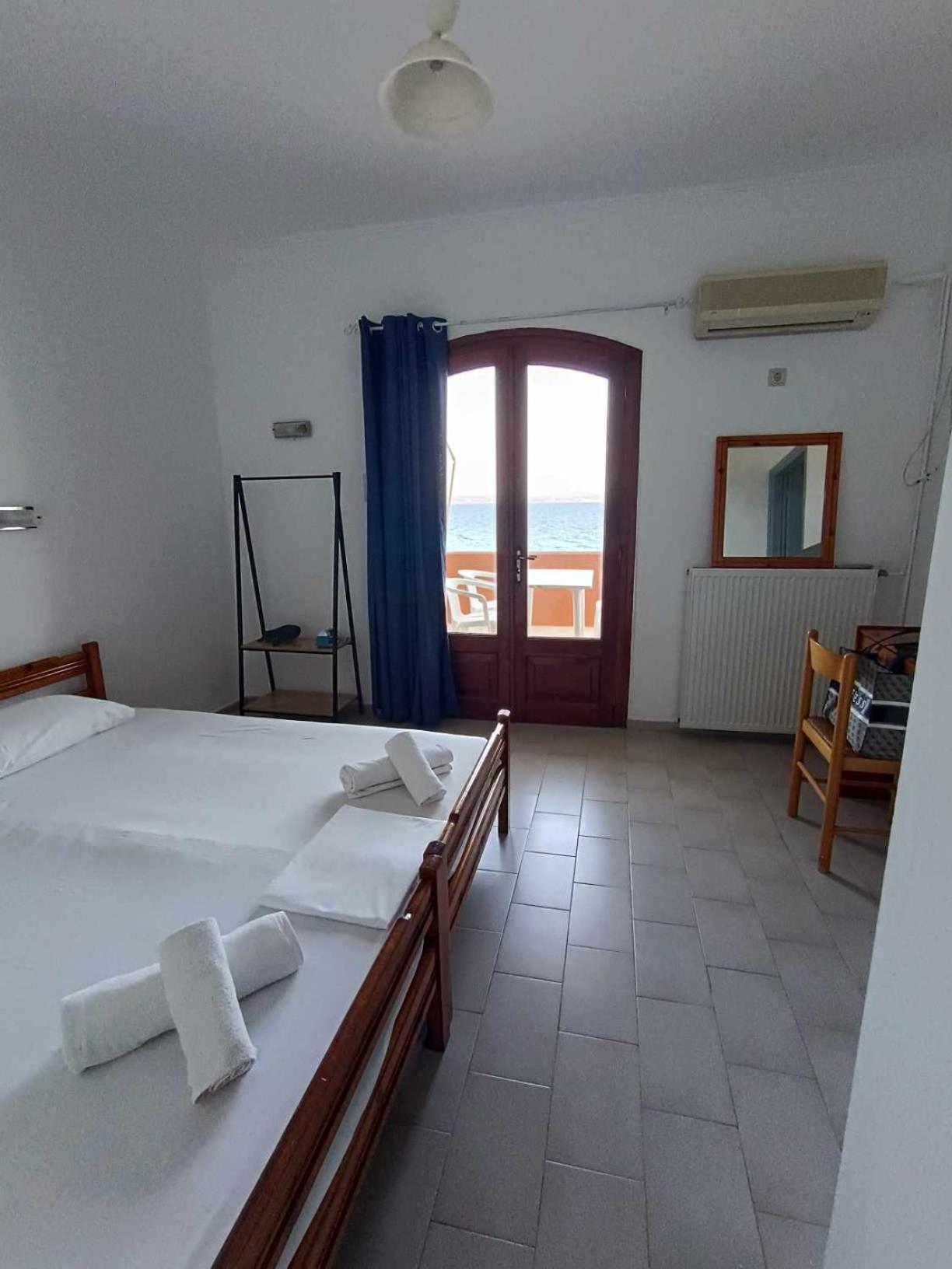 Nisaki Chios Apartments Agia Ermioni Екстериор снимка